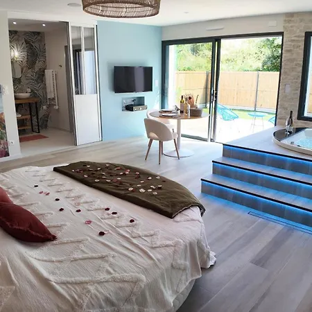 Les Du Payré - Romance Villa *