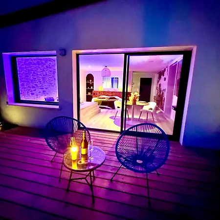 Les Du Payre - Romance Villa