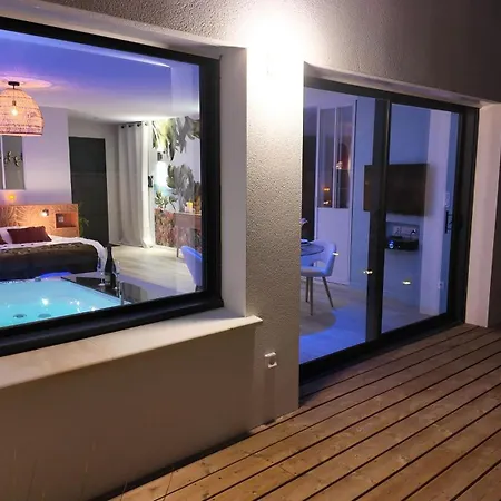 Les Du Payre - Romance Villa